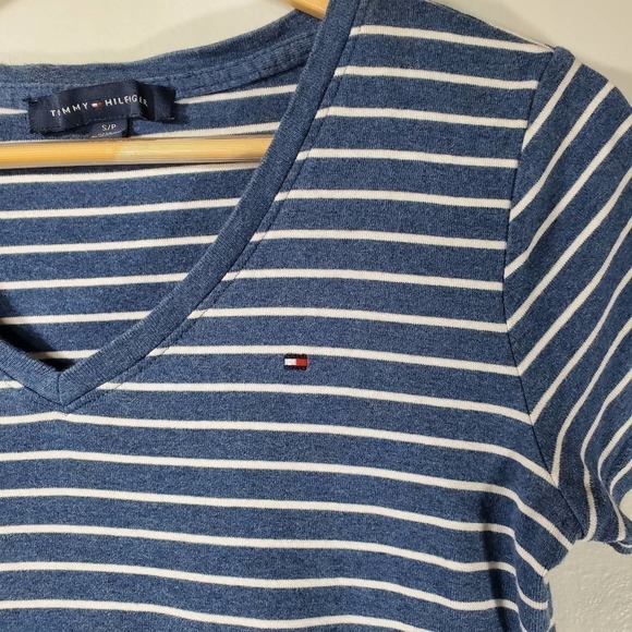 Tommy Hilfiger Striped V-Neck Short Sleeve T-Shirt Navy White Size Small - Picture 2 of 8